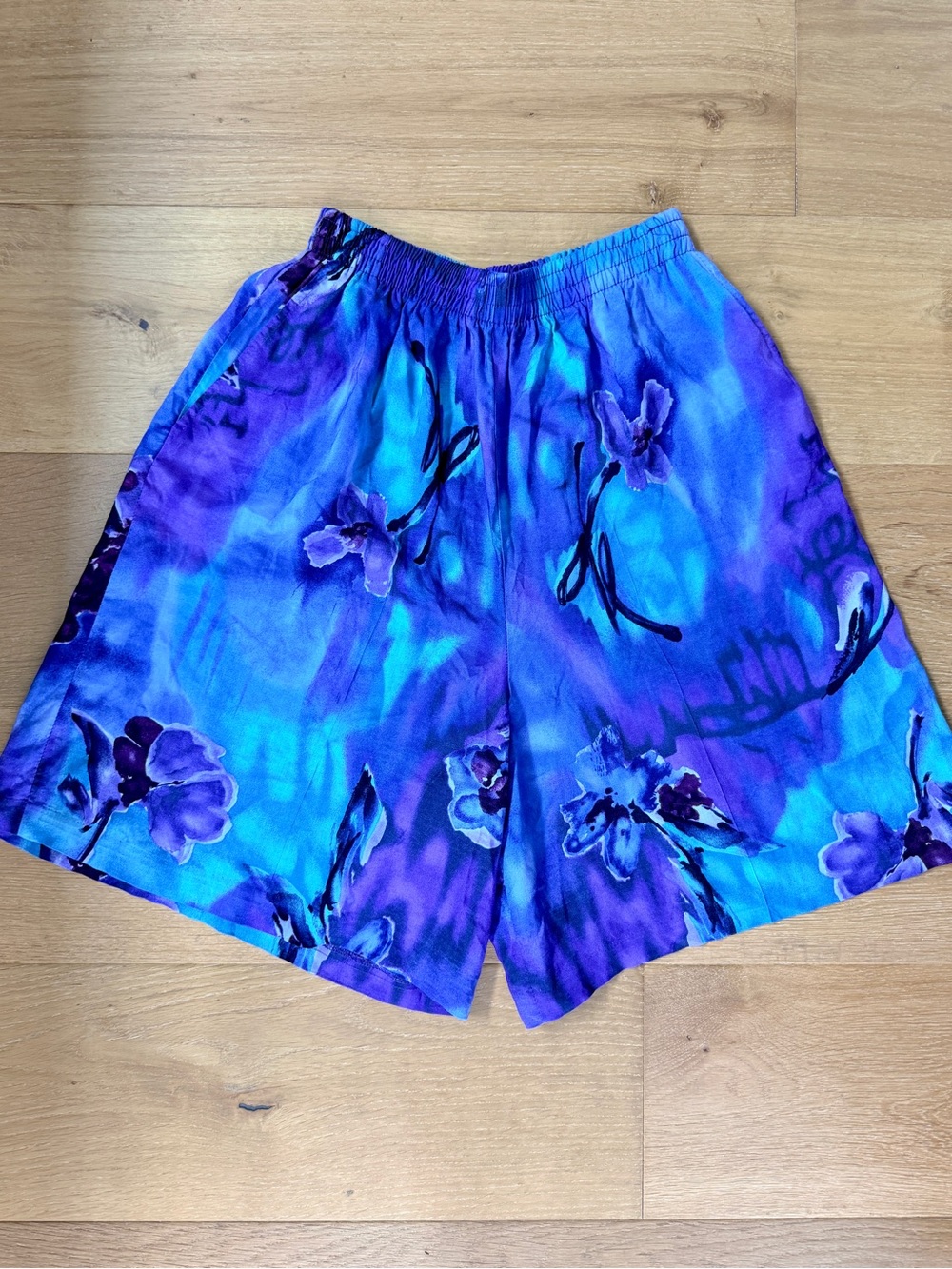 VTG Caribou Mom Shorts Blue Purple Orchid Floral Print USA-Made Large 90s EUC